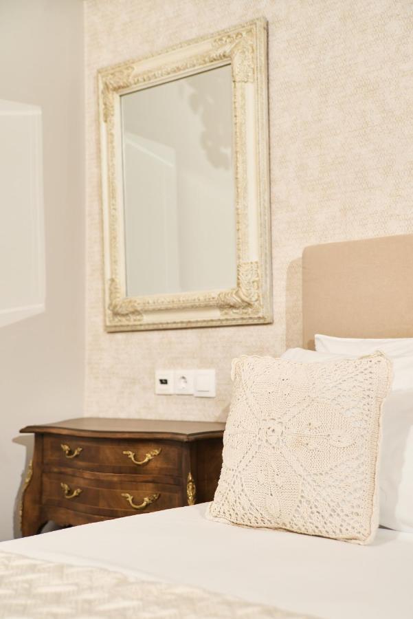 Ariadnae Apartment Heraklion  Bagian luar foto