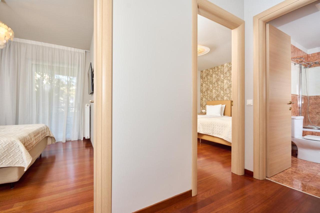 Ariadnae Apartment Heraklion  Bagian luar foto